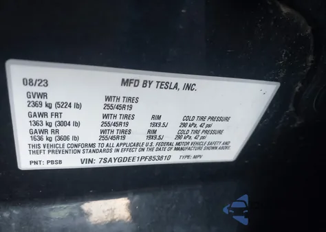 2023 Tesla Model Y Awd/Long Range Dual Motor All-Wheel Drive z USA, uszkodzony, nr VIN 7SAYGDEE1PF853810